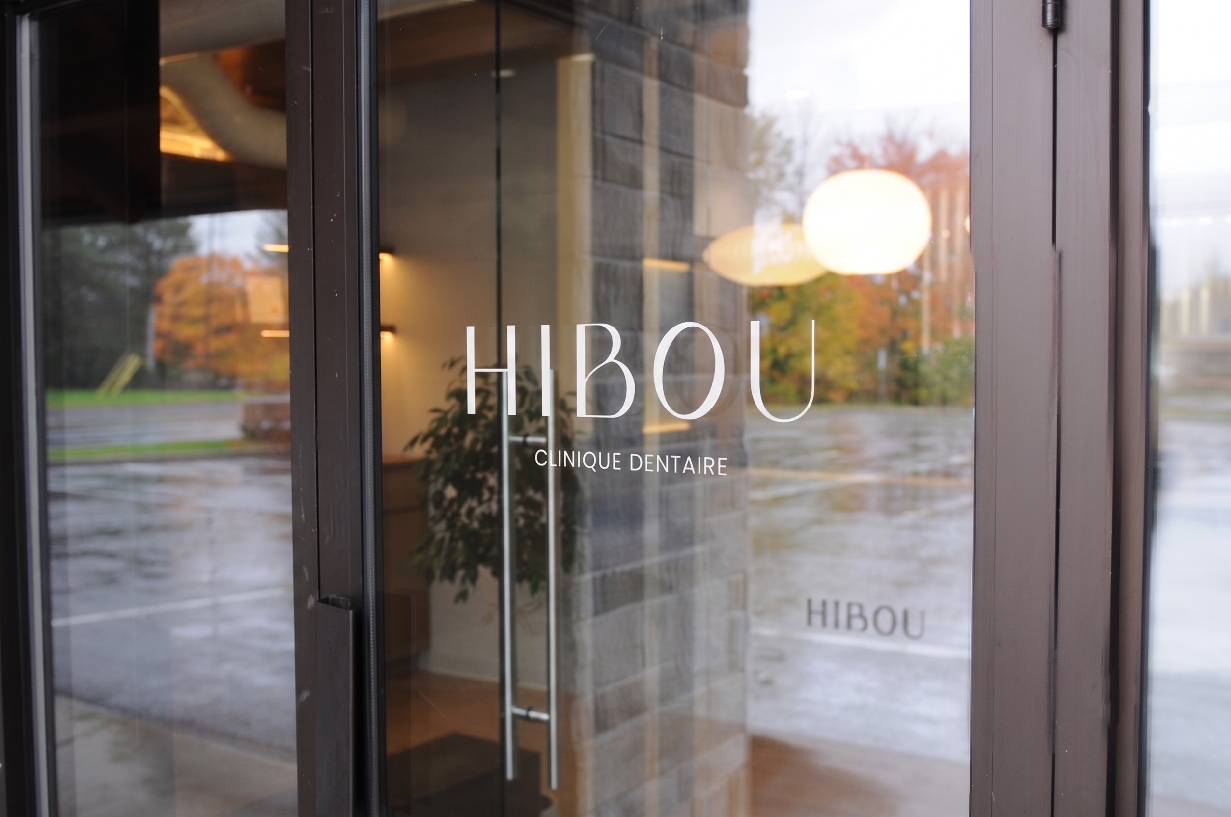 Entrée de la clinique dentaire HIBOU